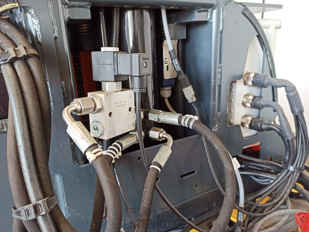Teleskopmastbühne ATN PIAF 810 akkukuukulkija: das Bild 20