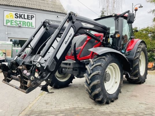 Traktor Valtra N104: das Bild 7