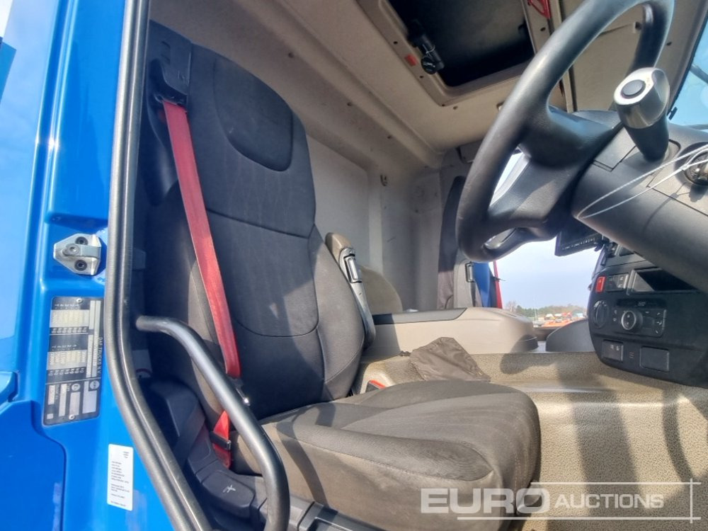 Pritsche LKW Für die Beförderung von schwere Technik 2019 DAF CF 450: das Bild 40