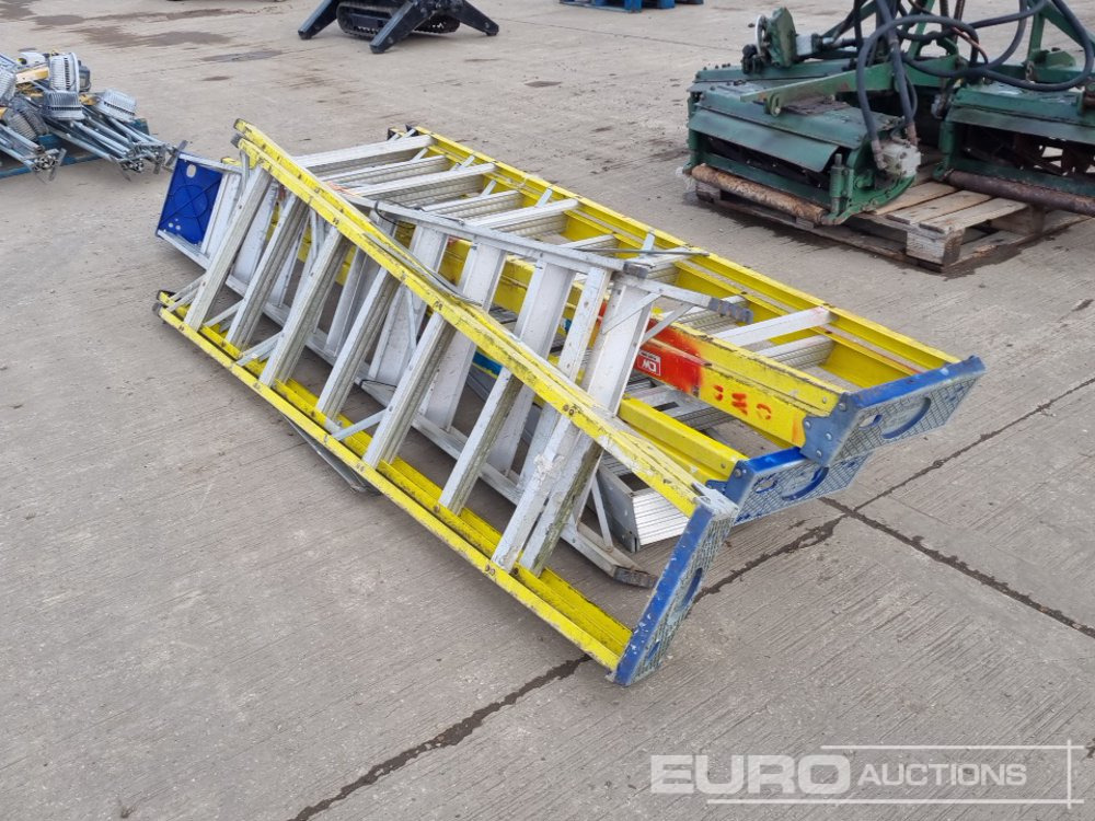 Baugeräte Fiberglass Step Ladders (3 of), Aluminium Step Ladders (2 of): das Bild 7