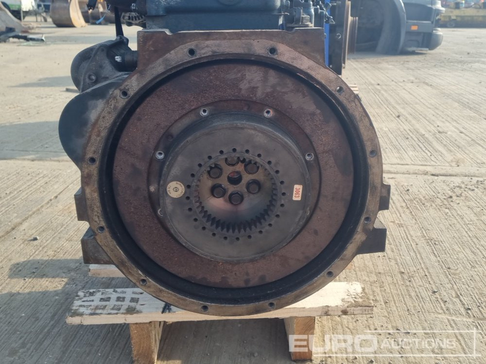 Motor Kubota V2203: das Bild 12