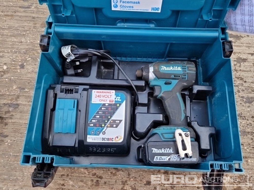 Baugeräte Makita 110Volt Impact Gun, 110Volt Hammer Drill, Battery Impact Gun (2 of), Battery Hammer Drill, Spectra Laser Level: das Bild 22