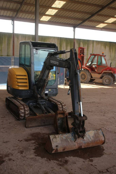 Kettenbagger Volvo EC27C: das Bild 6