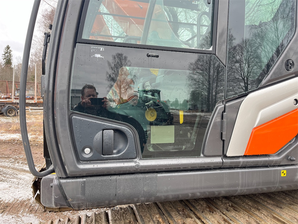 Kettenbagger Hitachi Zaxis 225 USLC: das Bild 26