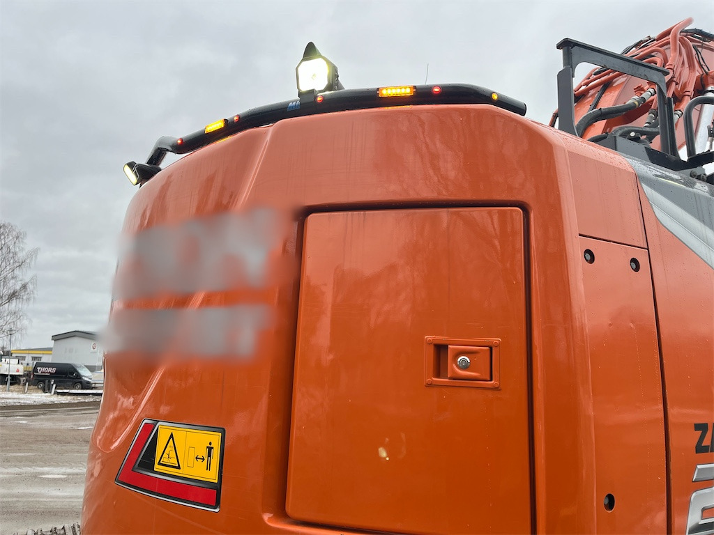 Kettenbagger Hitachi Zaxis 225 USLC: das Bild 38