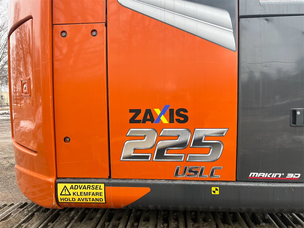 Kettenbagger Hitachi Zaxis 225 USLC: das Bild 37